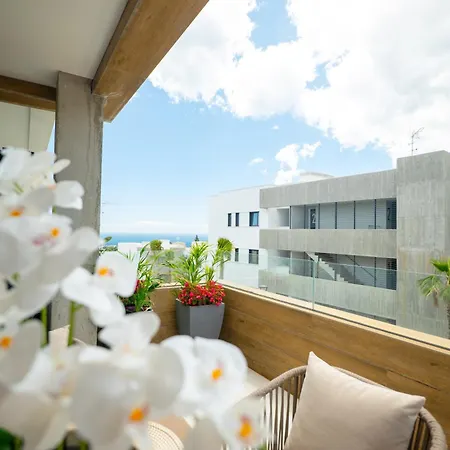 Luxury 2 Bedroom Sea View Altos De Monteros * Marbella