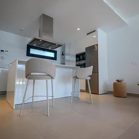 Luxury 2 Bedroom Sea View Altos De Monteros Daire Marbella